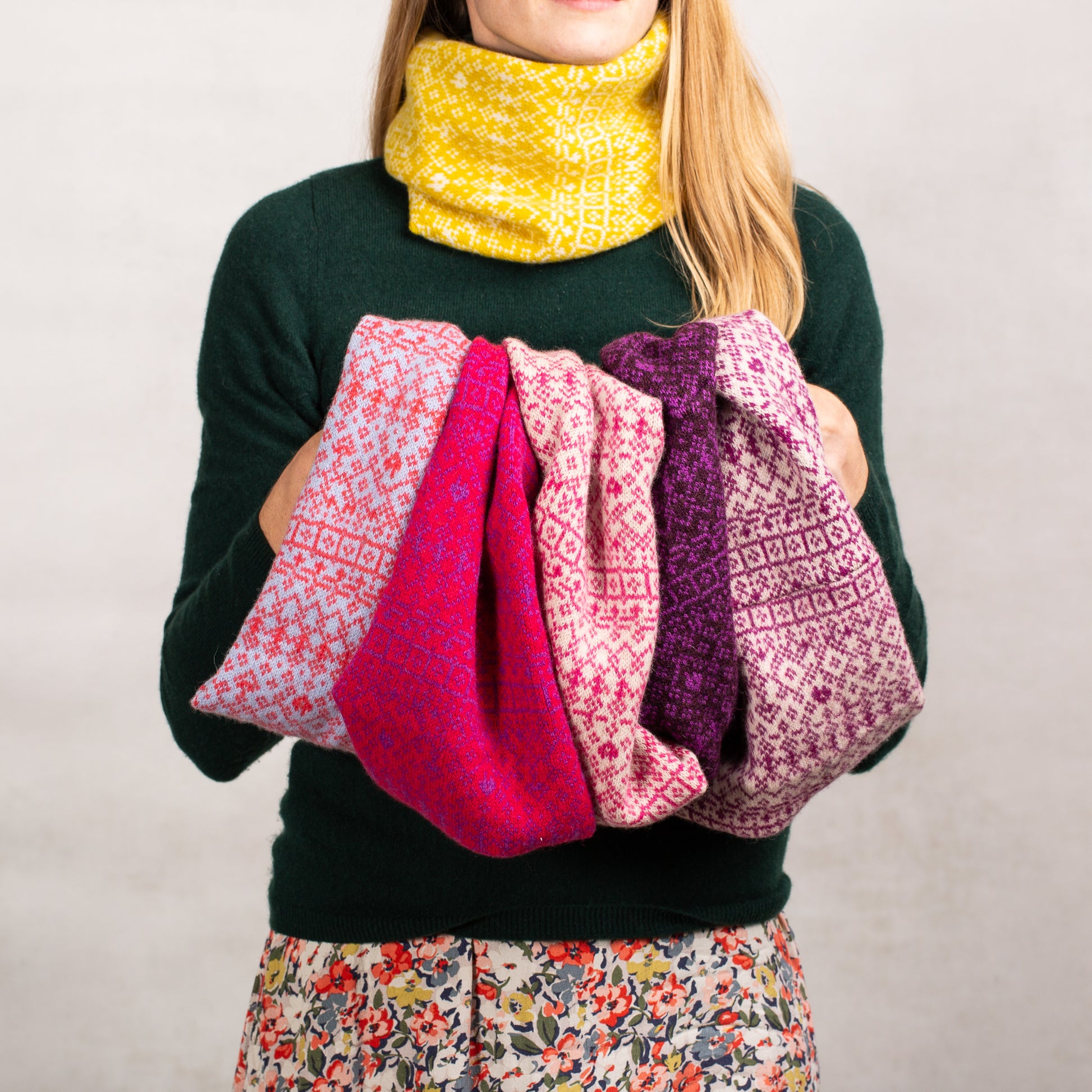 Fair Isle Snood image 0