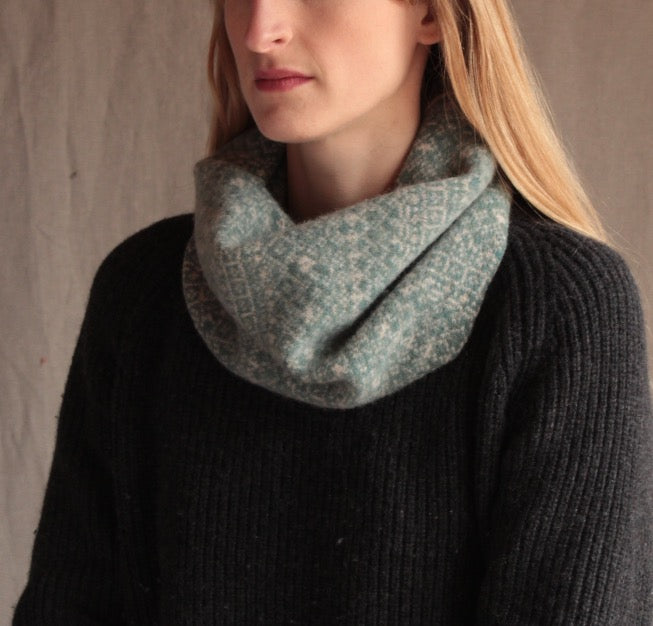 Fair Isle Snood image 9