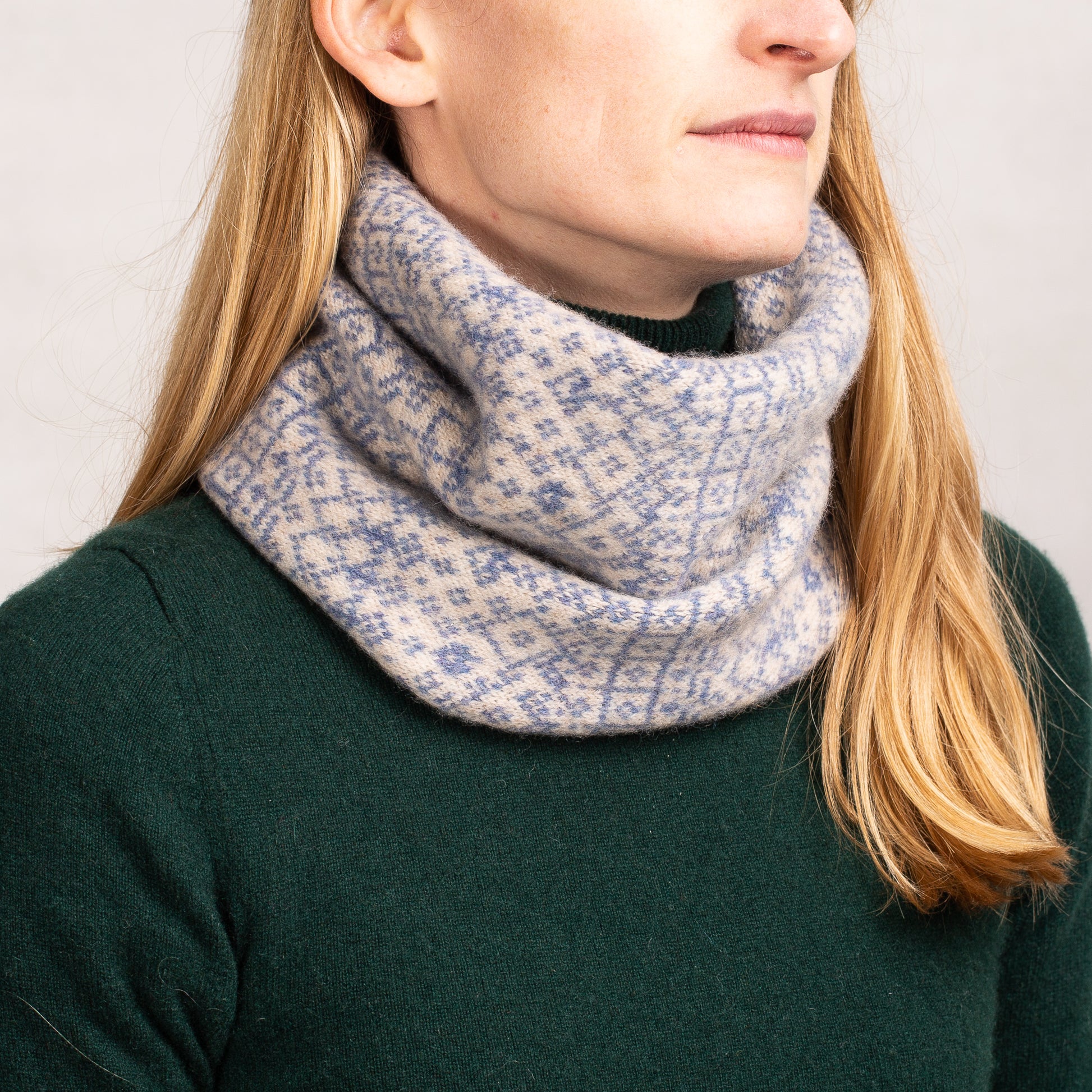Fair Isle Snood image 6