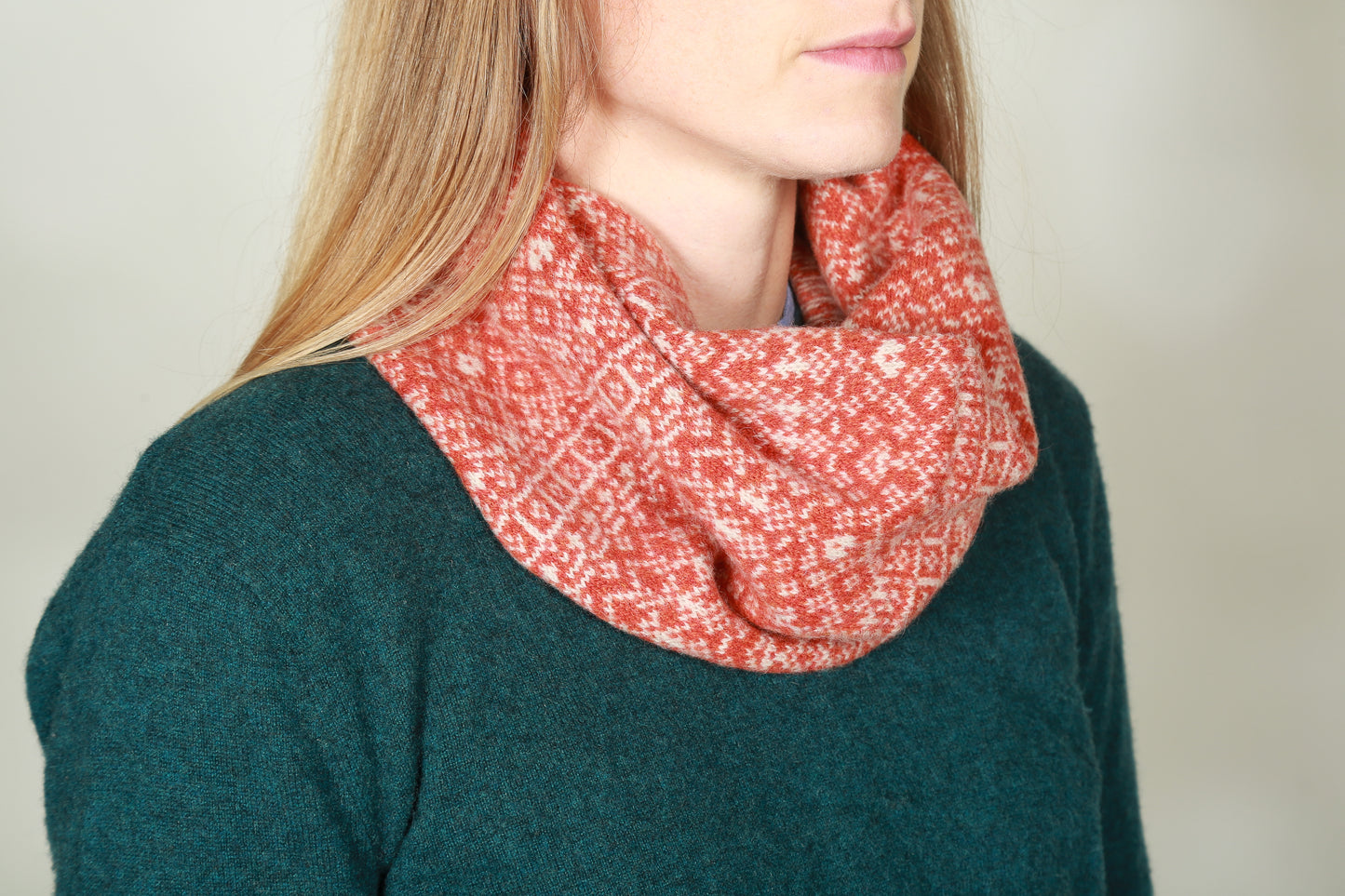 Fair Isle Snood image 10