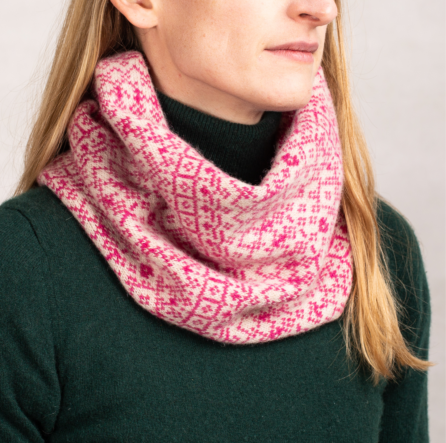Fair Isle Snood image 5